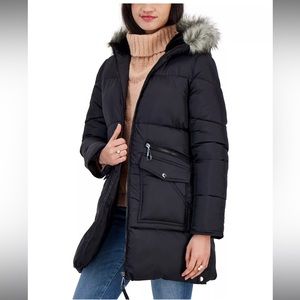 JUNIORS HOODED PUFFER COAT